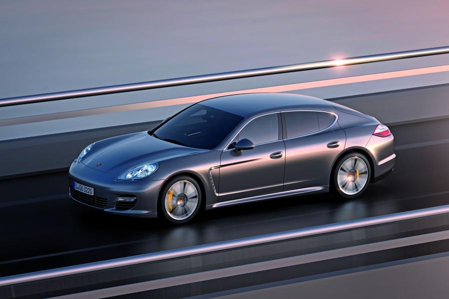  Porsche Panamera Turbo S 2011 года  (фото 48 из 51)